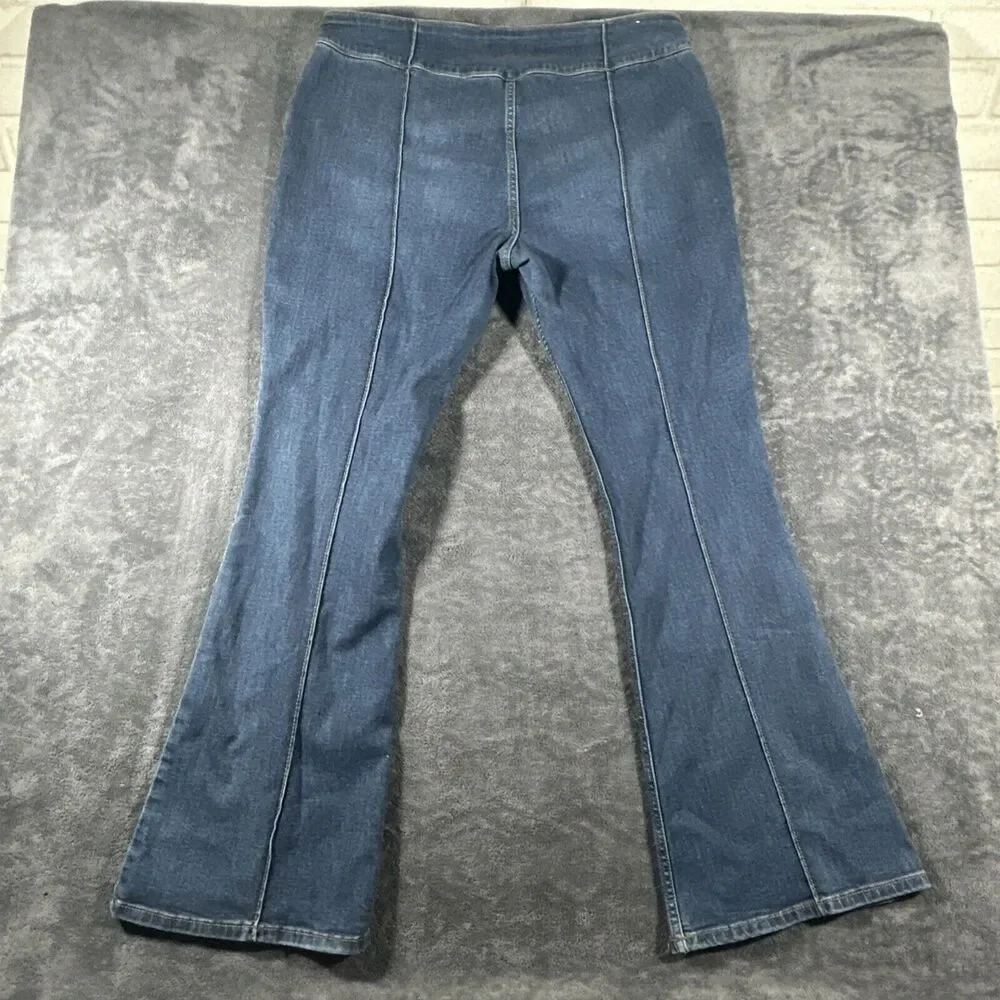 Classic Blue Flared Women's Jeans - Picture 11 of 16